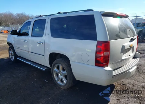 2013 Chevrolet Suburban 1500 Ltz z USA, uszkodzony, nr VIN 1GNSKKE79DR238636